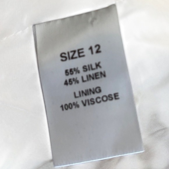 Elegant Beige Women's Blazer - Picture 8 of 11